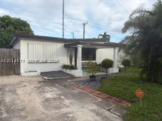 2541 SW 53rd Ave — photo