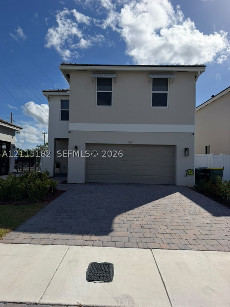 721 SE 17th Ave Unit 721 — photo