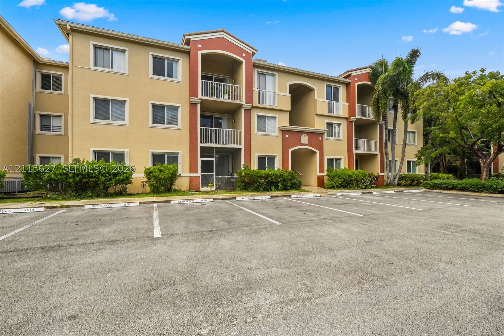7085 Nova Dr Unit 218 — photo