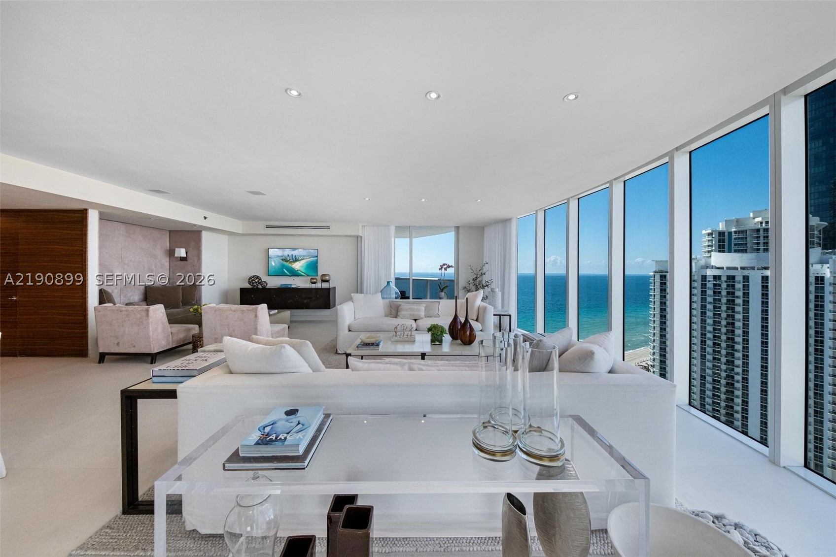 18911 Collins Ave 2705 — photo