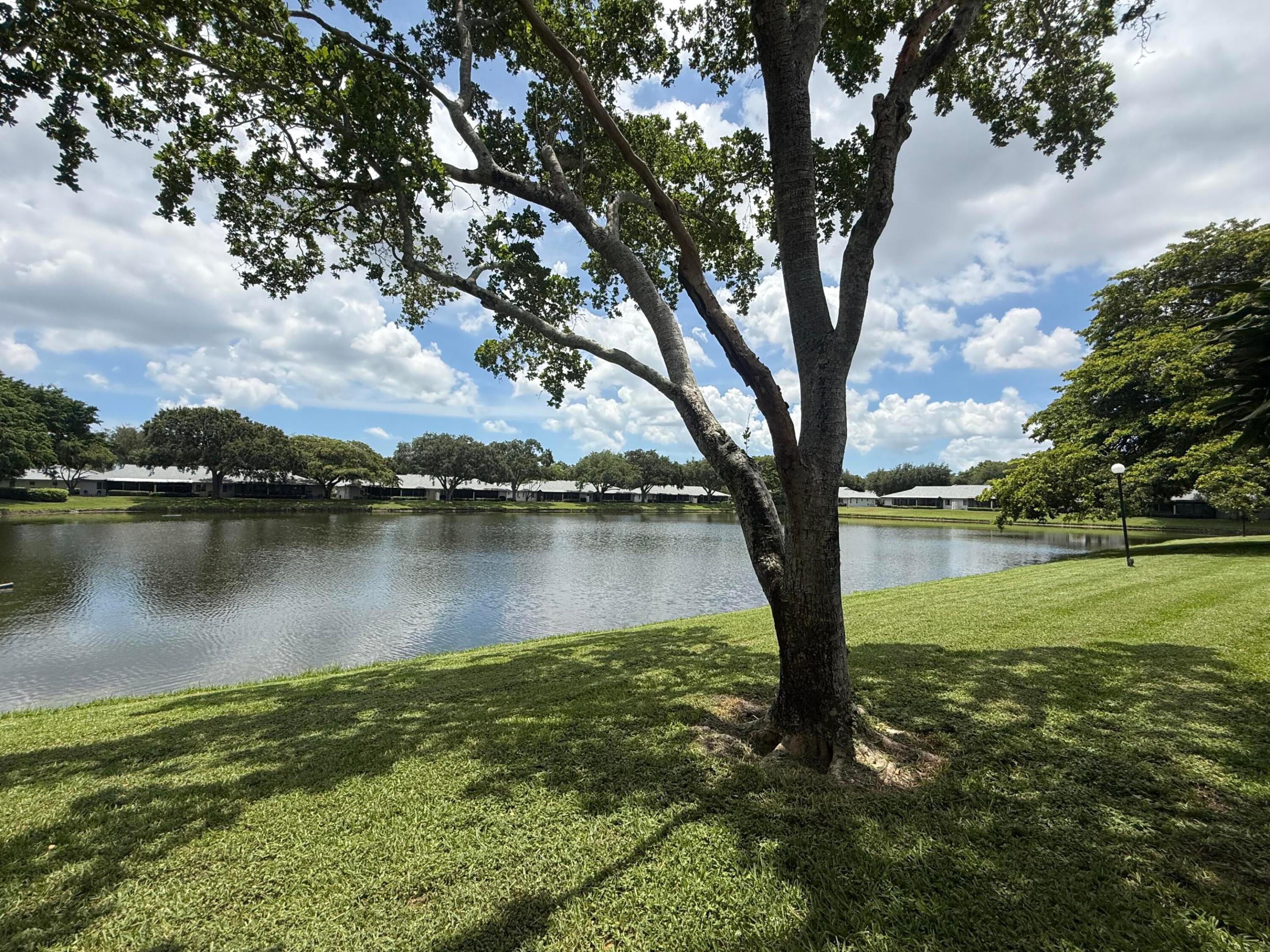 18528 Hidden Way, Boca Raton, FL 33496 — photo 2