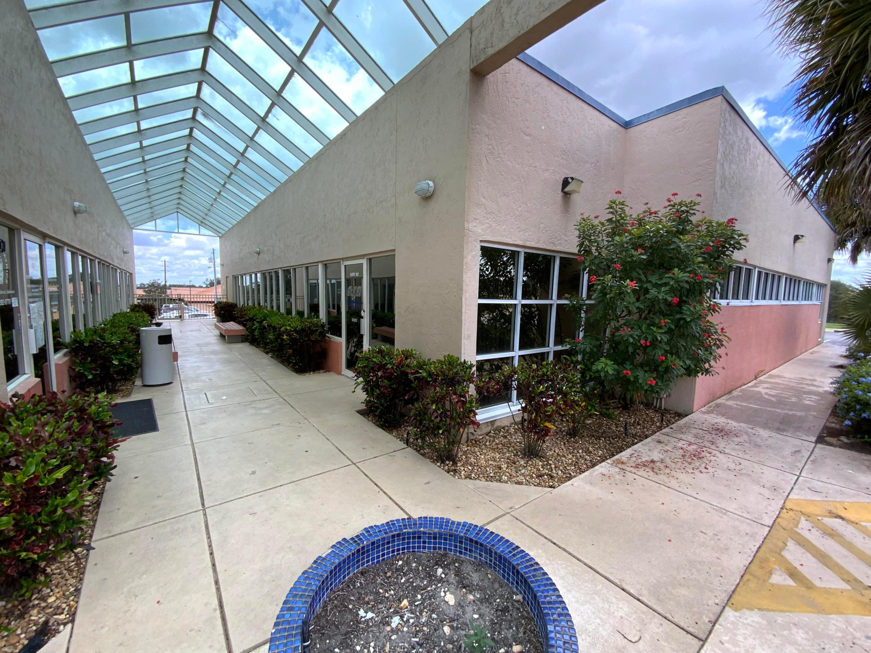 3205 Medical Way — photo