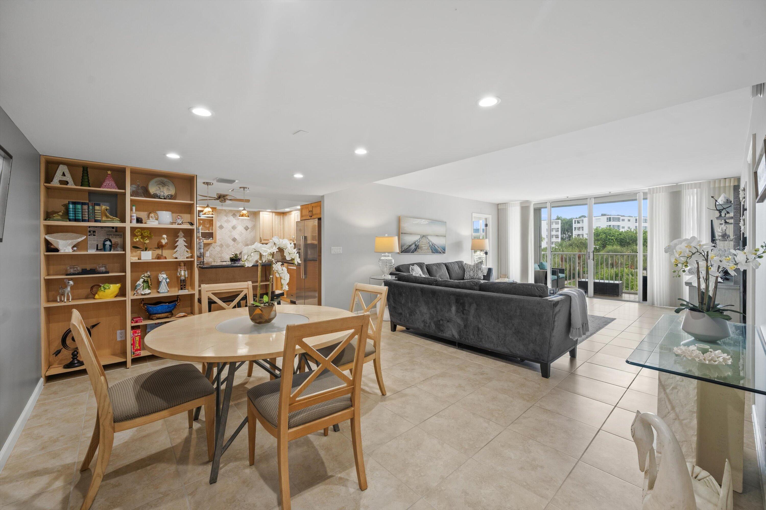 2860 S Ocean Boulevard 316 — photo