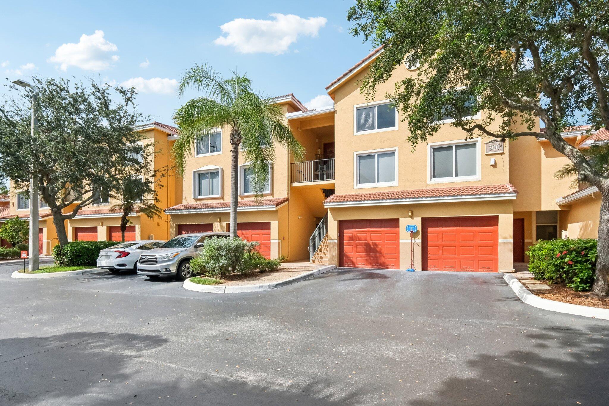 300 Scotia Drive 304 — photo
