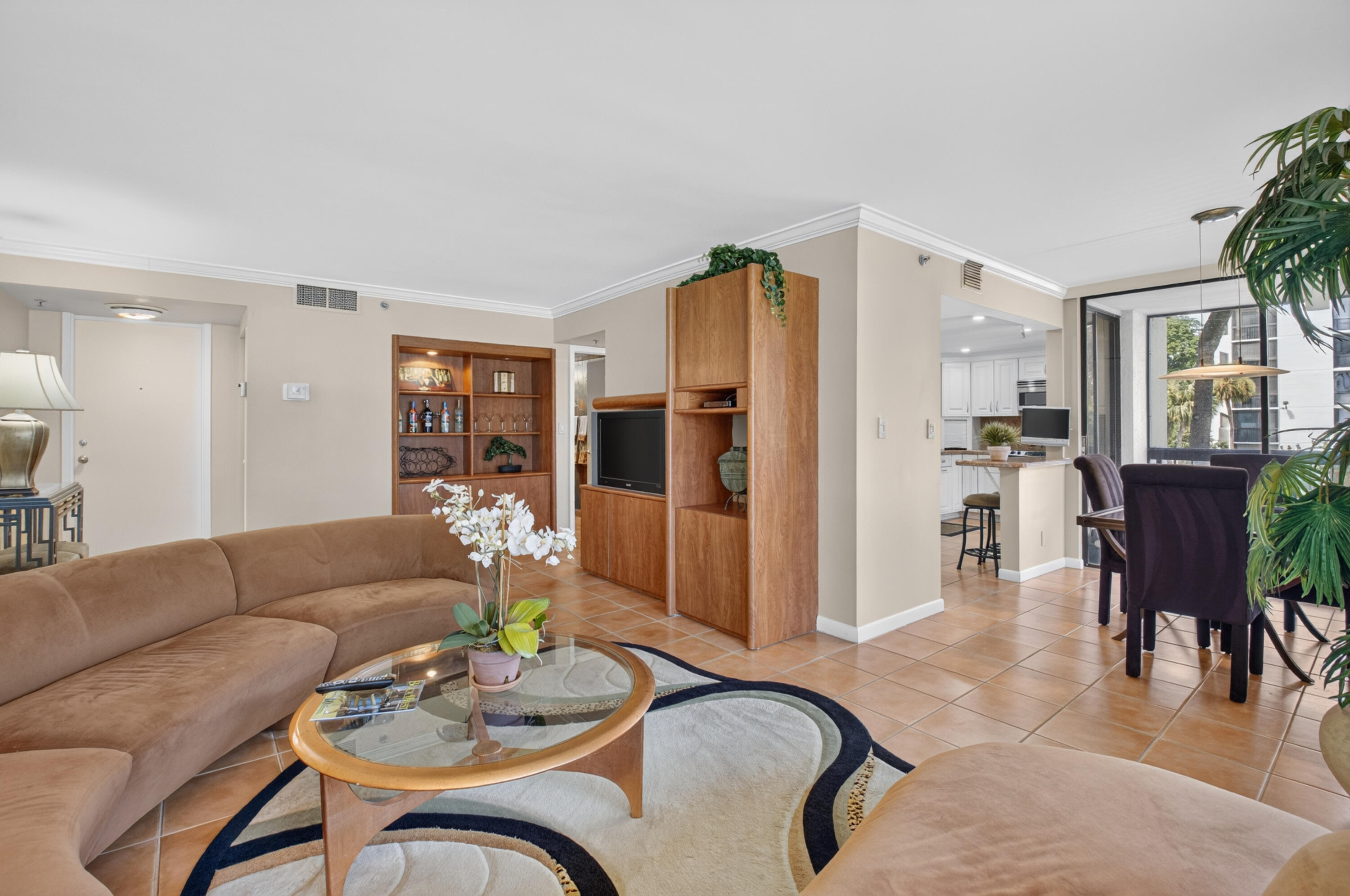 1721 Bridgewood Drive — photo