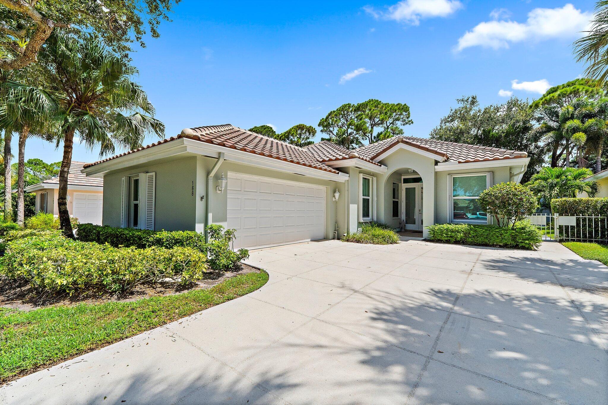 188 S Hampton Drive — photo