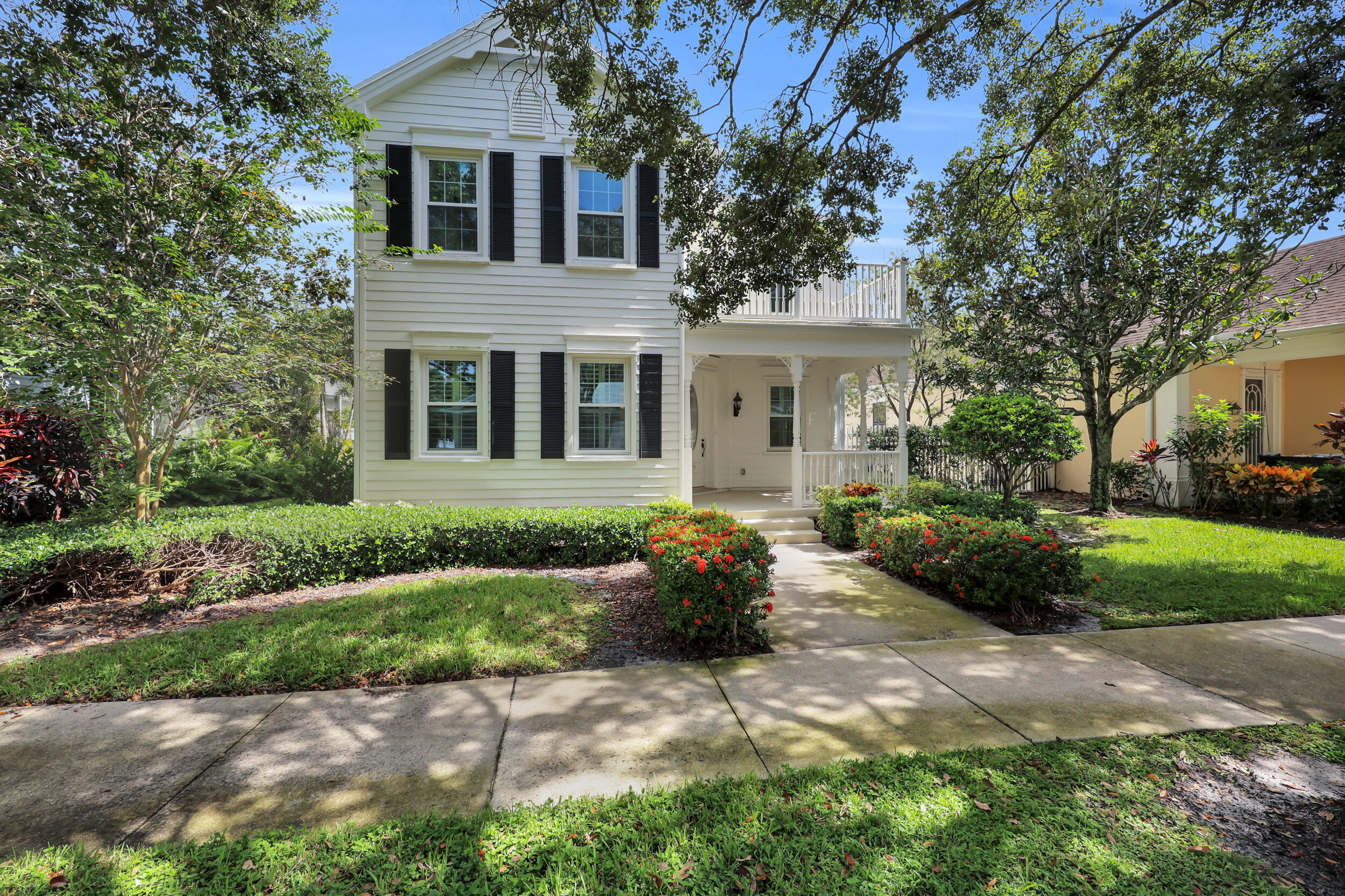 325 Sweet Bay Circle — photo