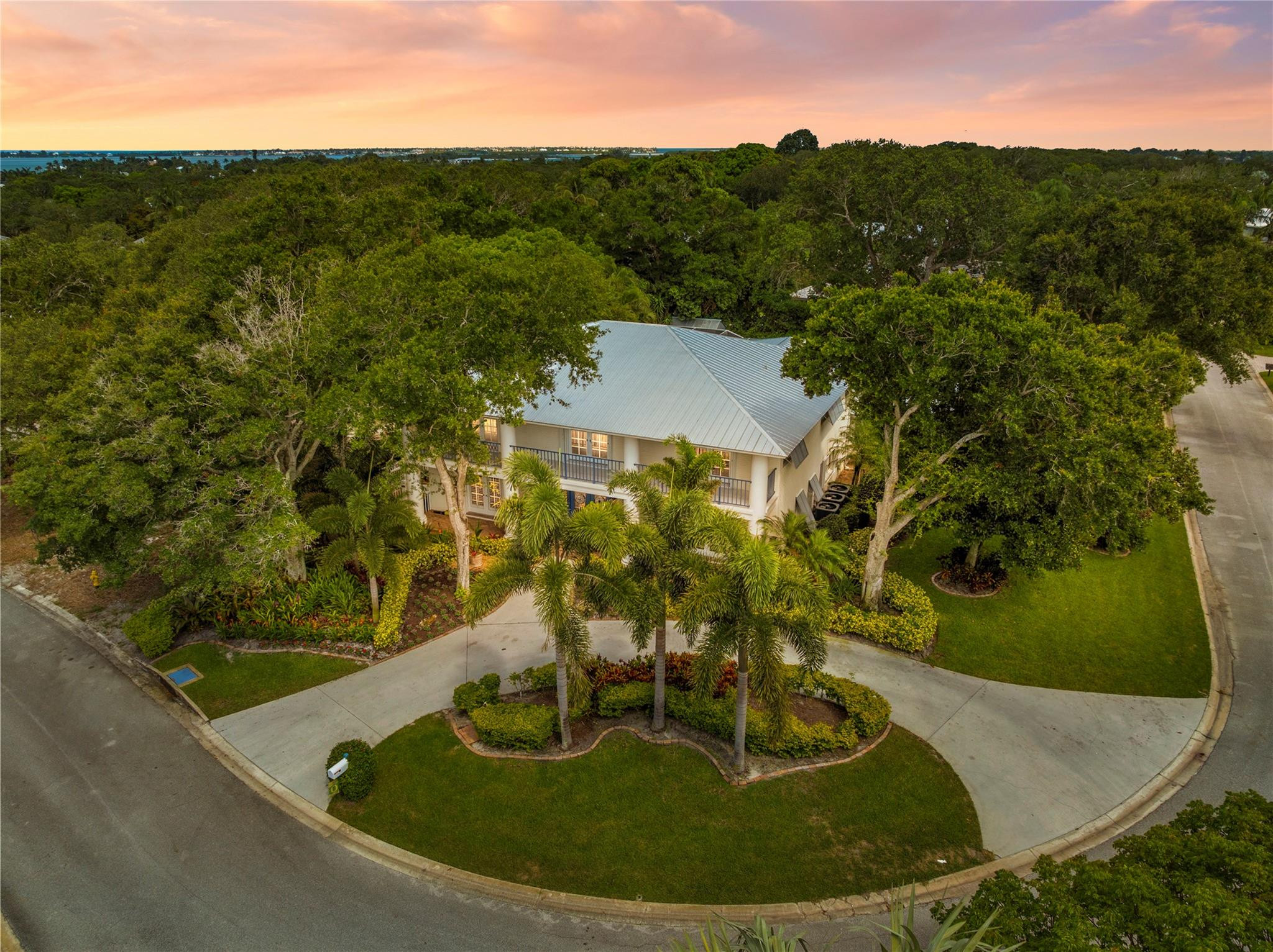 33 Rio Vista Drive, Stuart, FL 34996 — photo 3