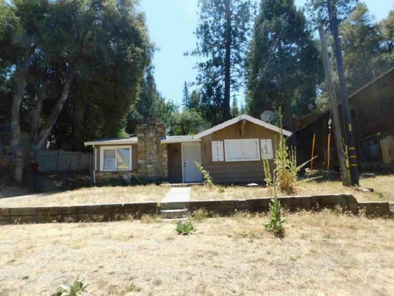 5664 Siesta Lane — photo