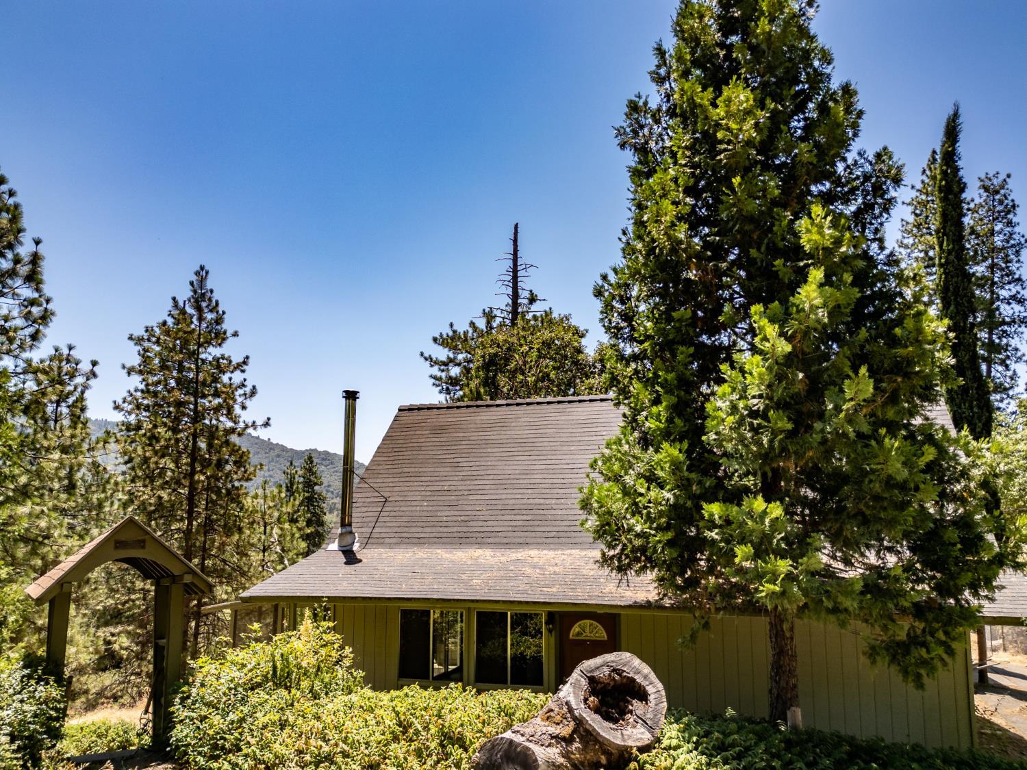 5552 Harris Cutoff Rd. — photo