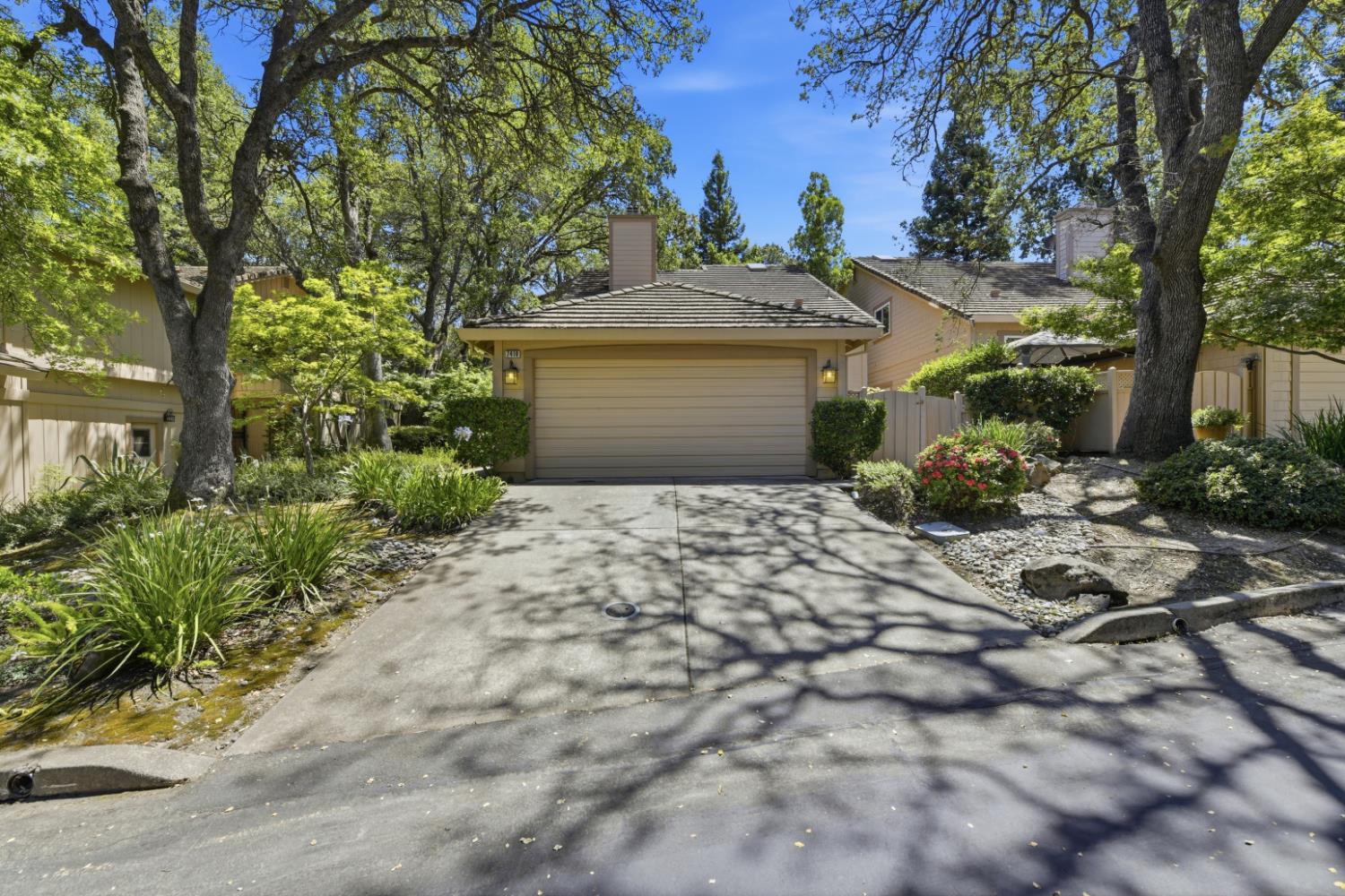 7419 Black Tree Lane — photo