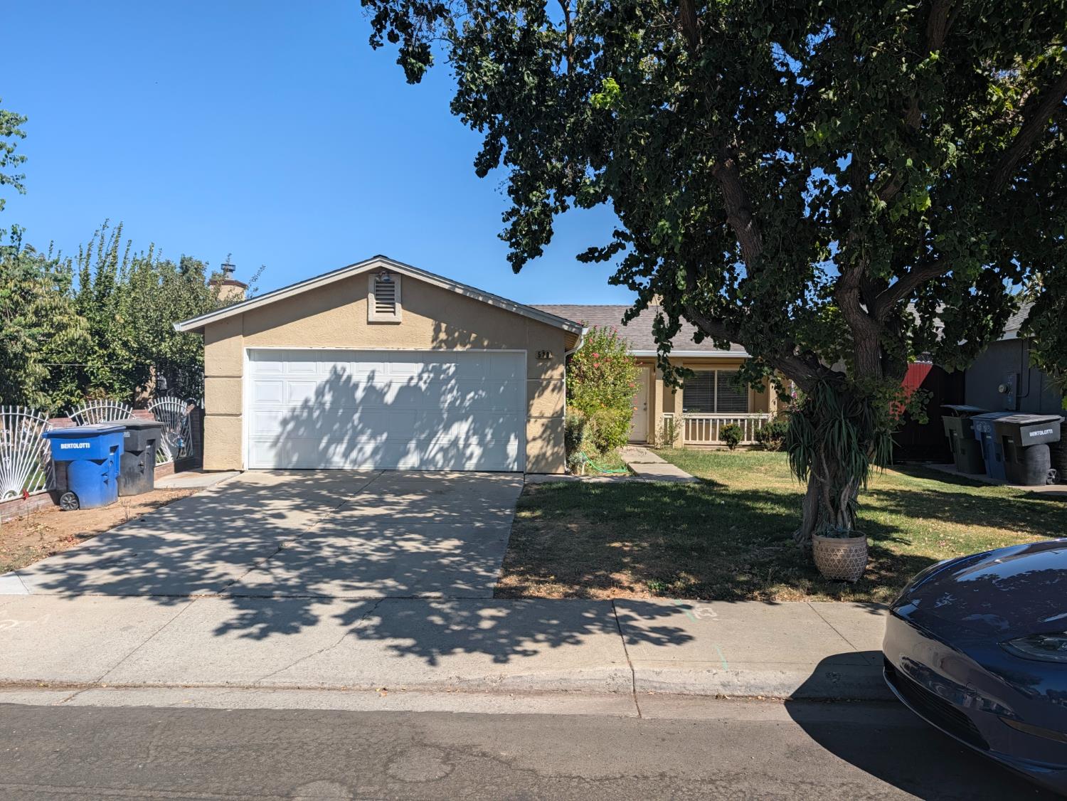520 Bennett Drive — photo