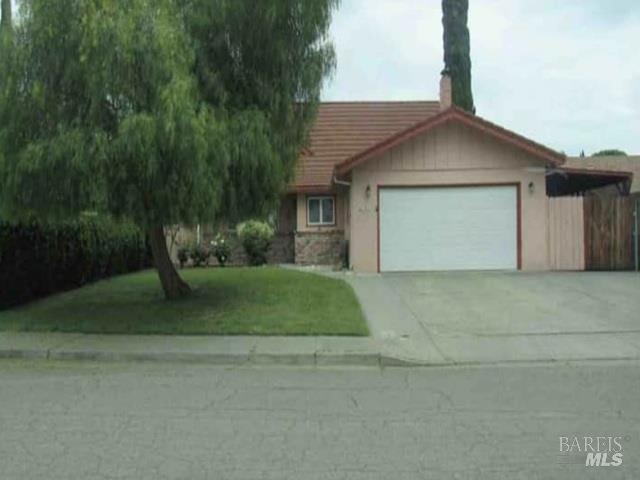2698 Laurel Drive — photo