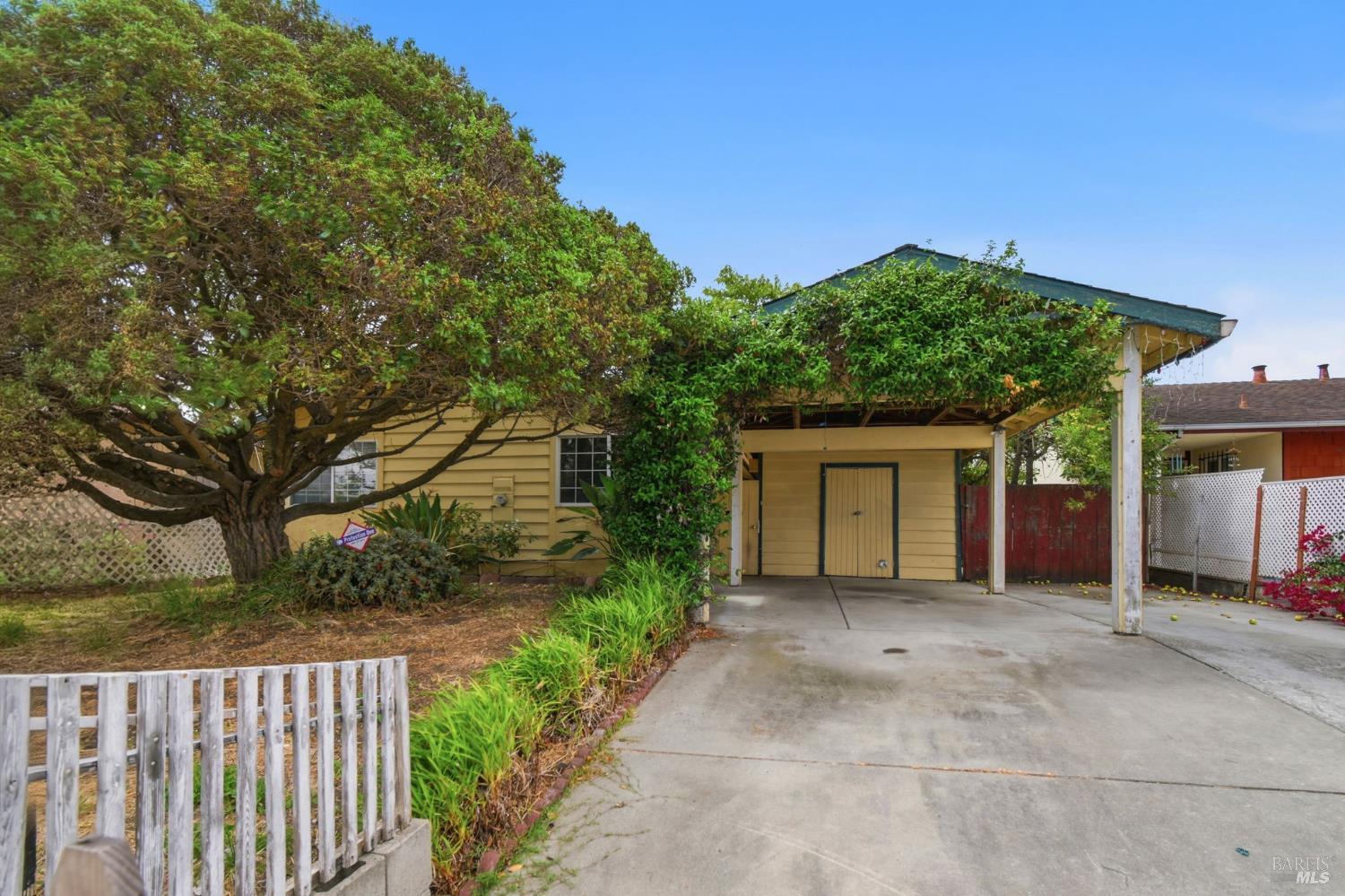 135 Kilty Court — photo