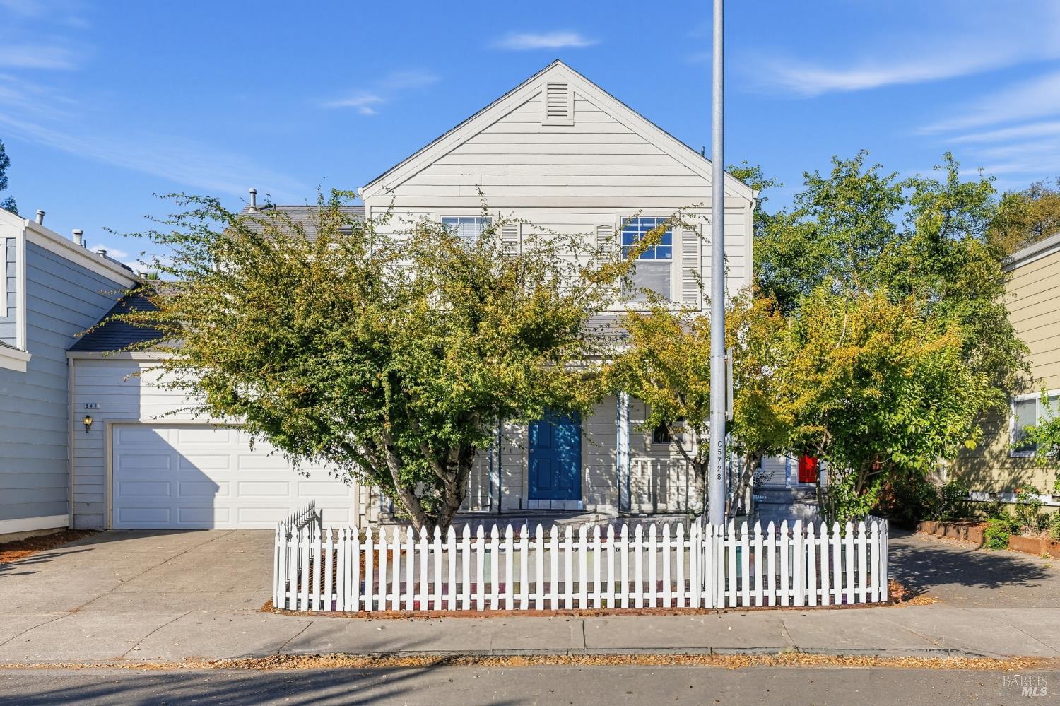 941 Kingwood Street — photo