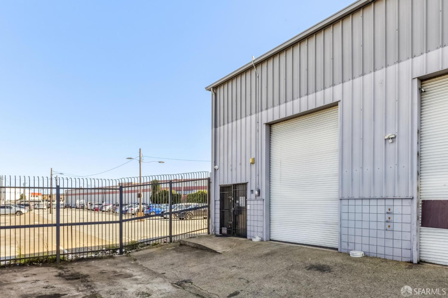 2250 Jerrold Avenue #11 — photo