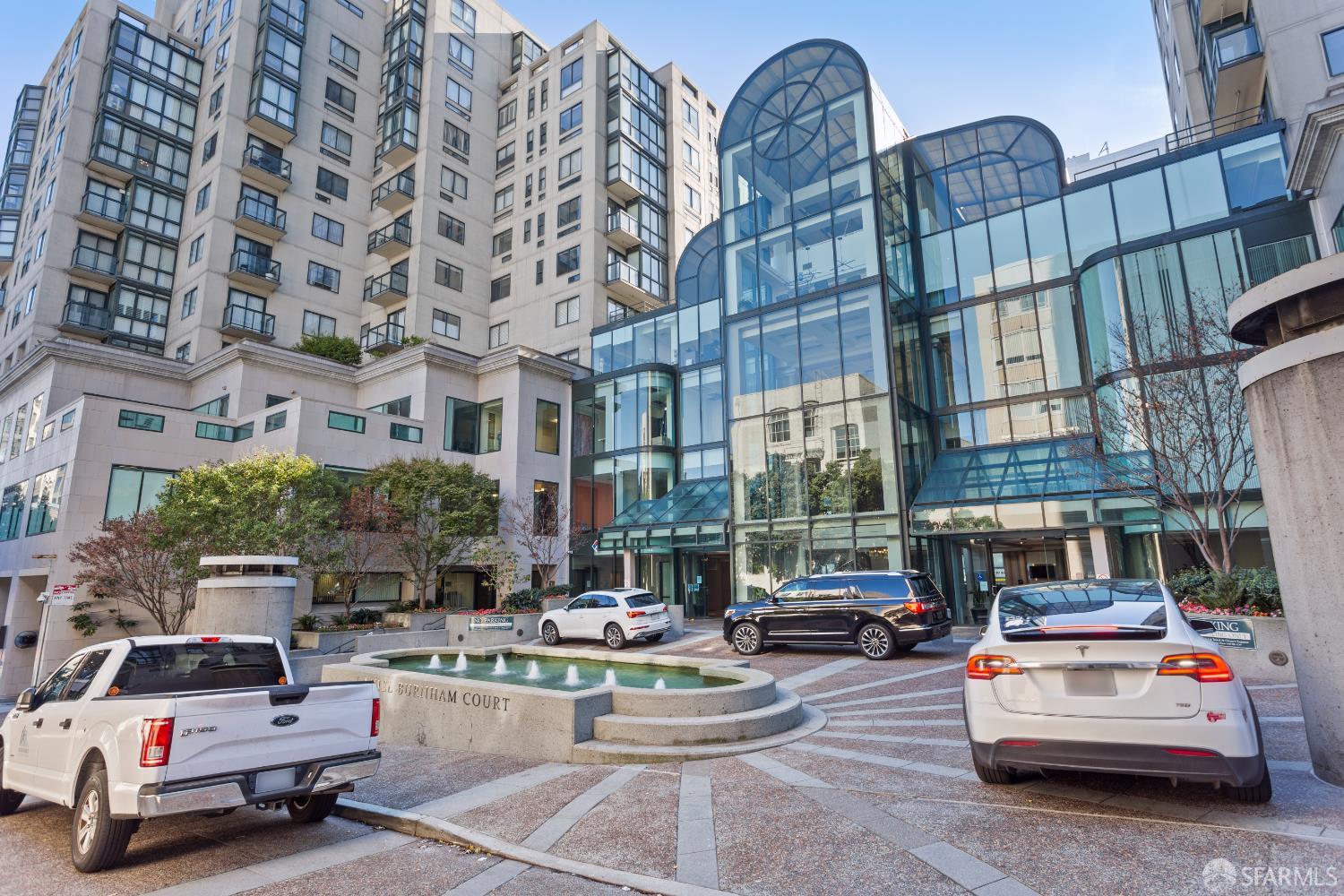 1 Daniel Burnham Court 617 — photo