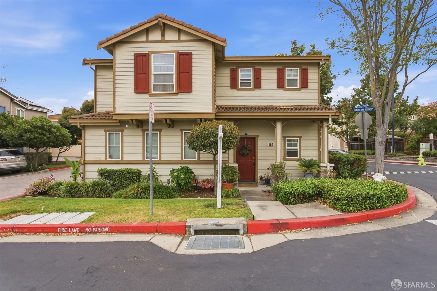 109 Hemingway Common — photo