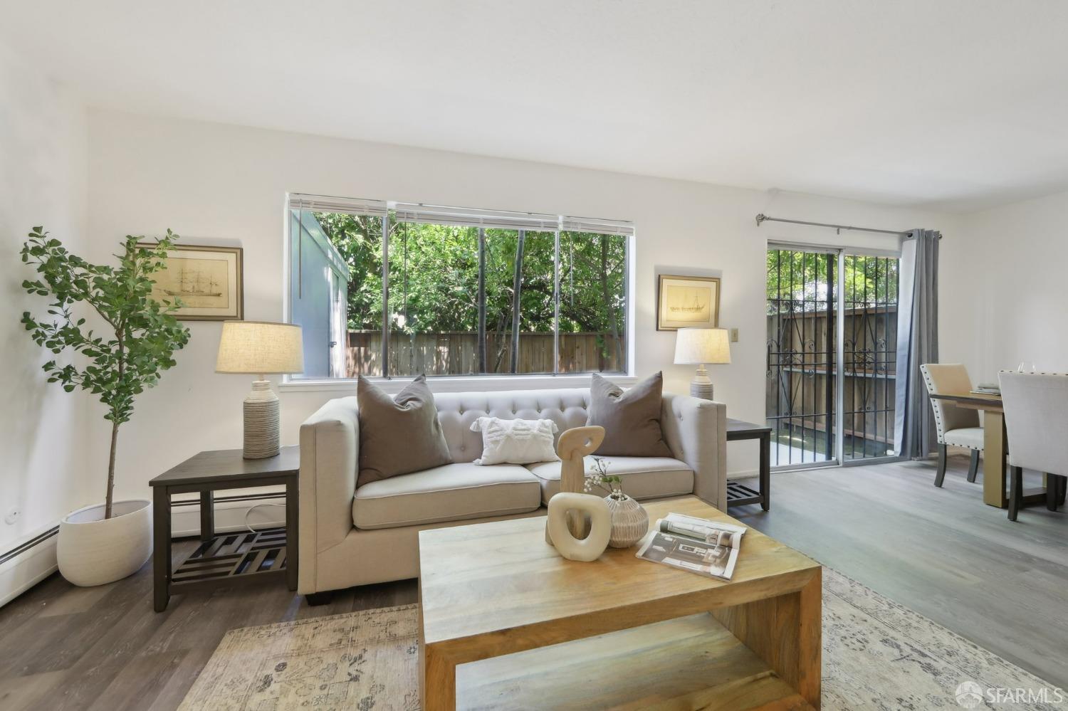 134 Albatross Court — photo