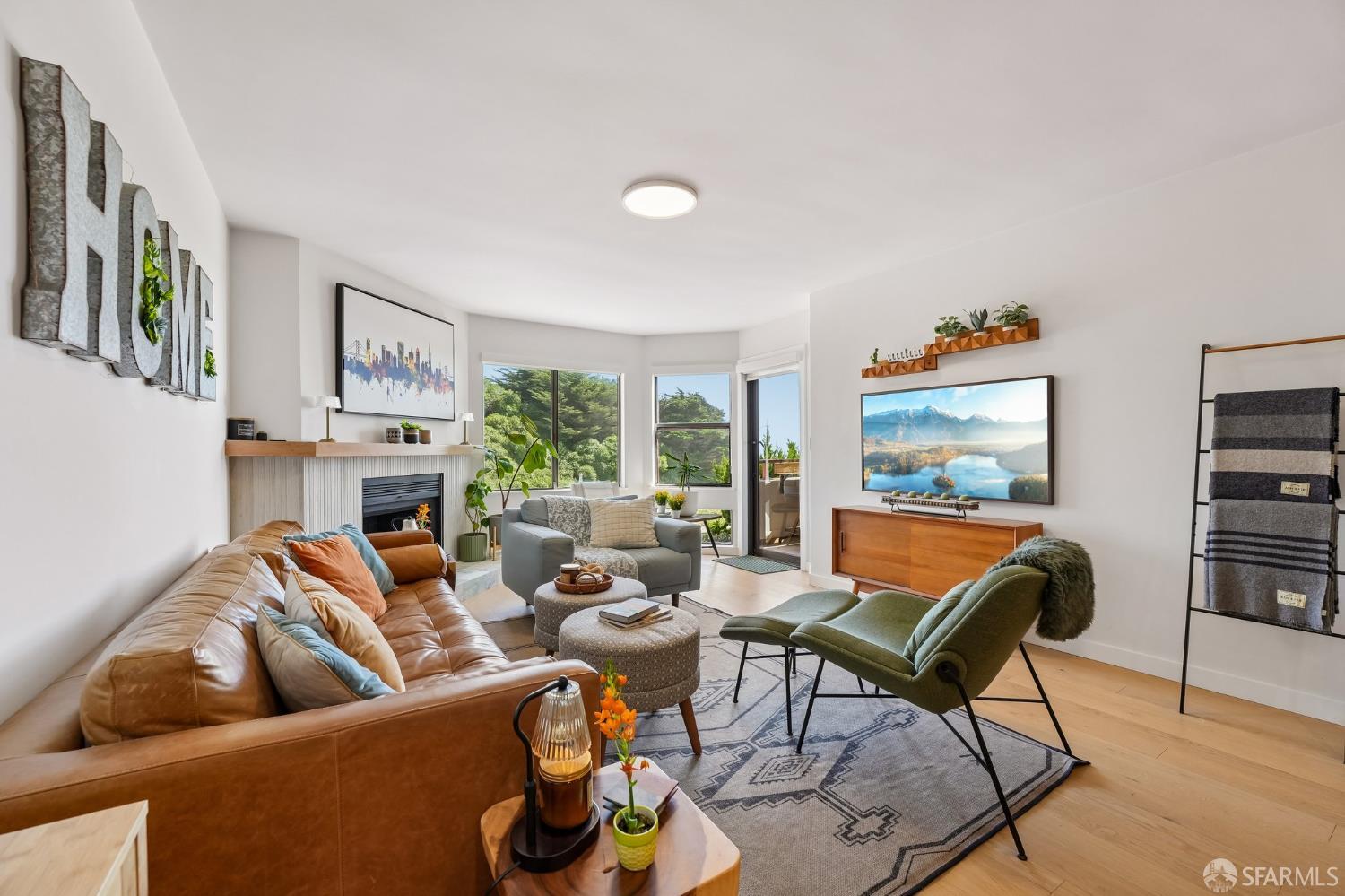 875 La Playa Street 271 — photo