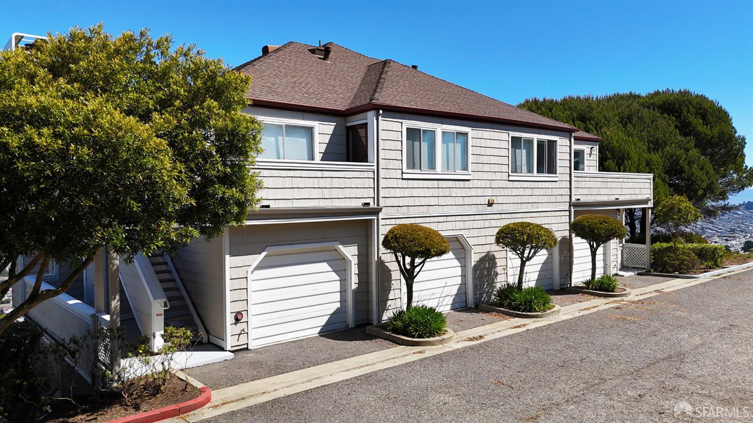 520 Pointe Pacific Drive 2 — photo