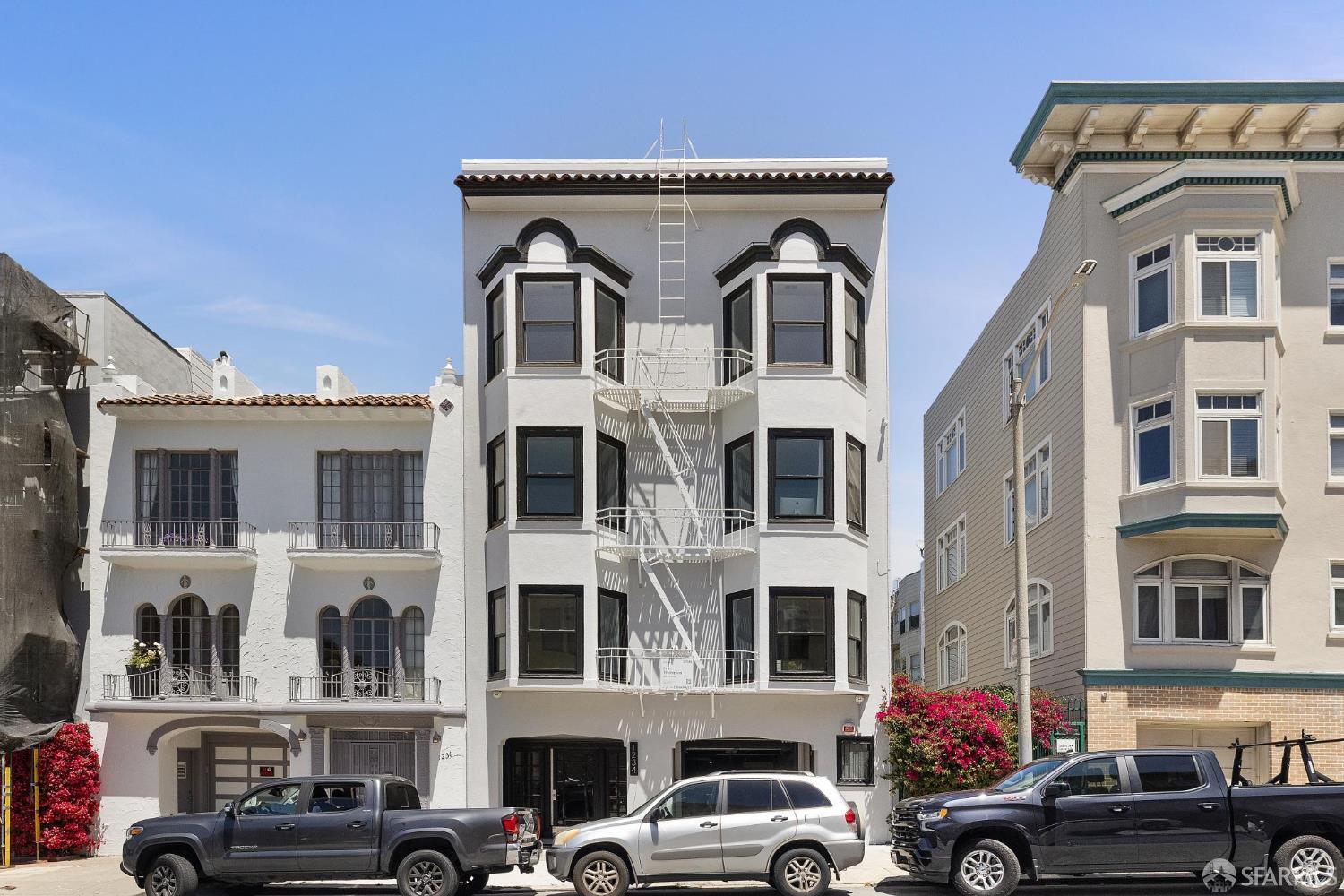 1234 Francisco Street #3 — photo