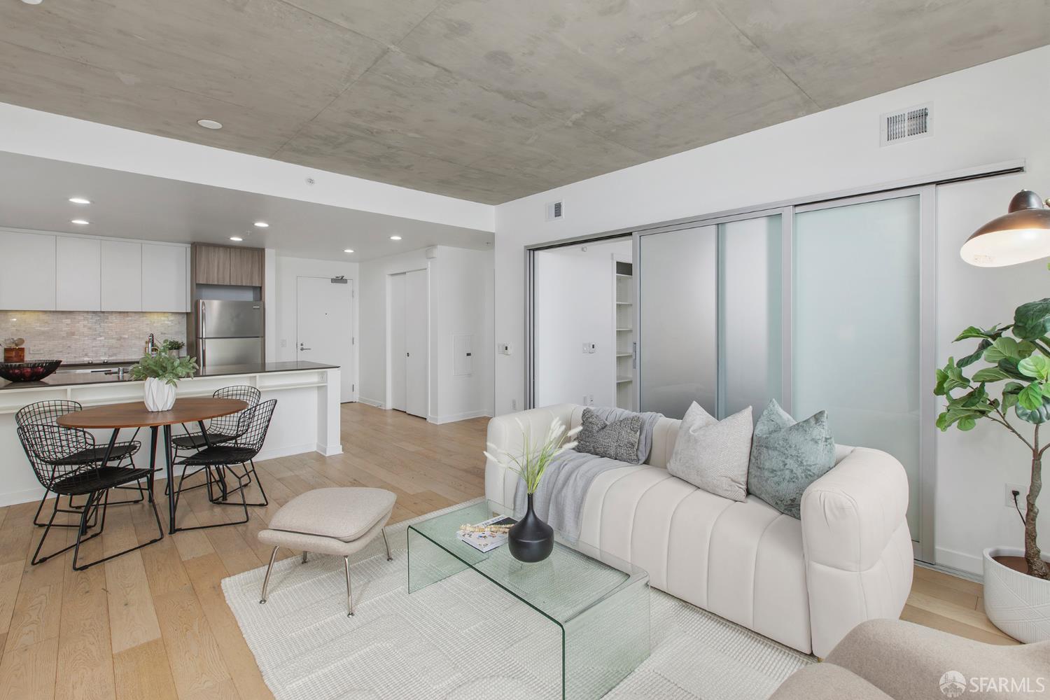 45 Bartlett Street 408 — photo