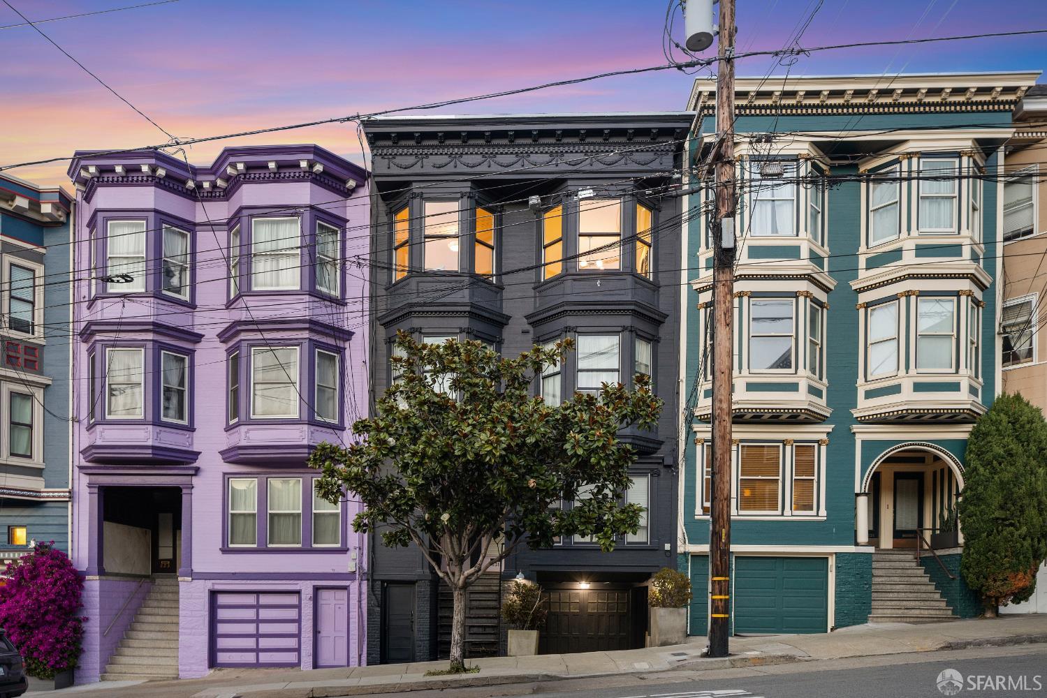 627 Castro Street — photo
