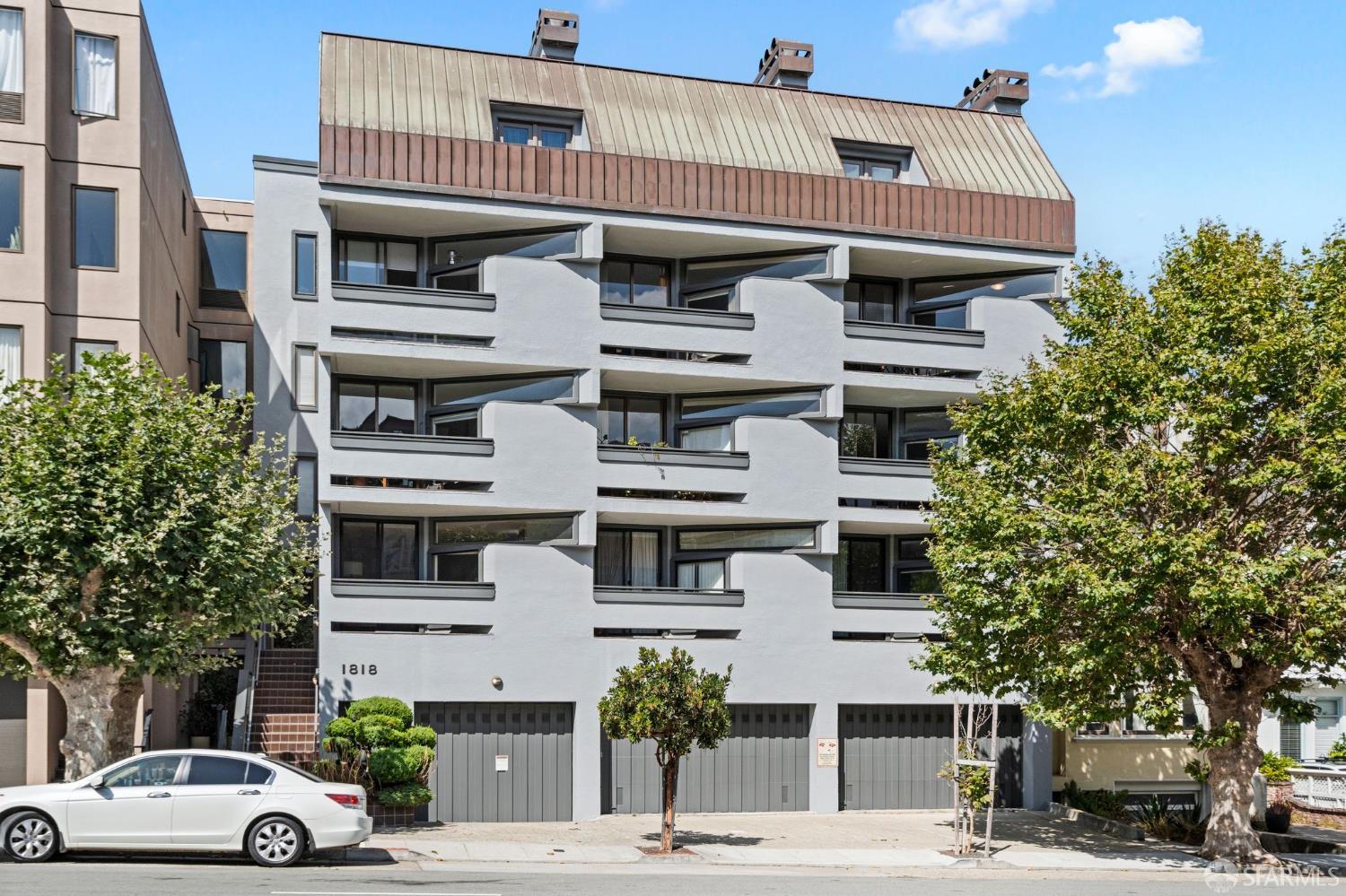 1818 Broadway Street 201 — photo