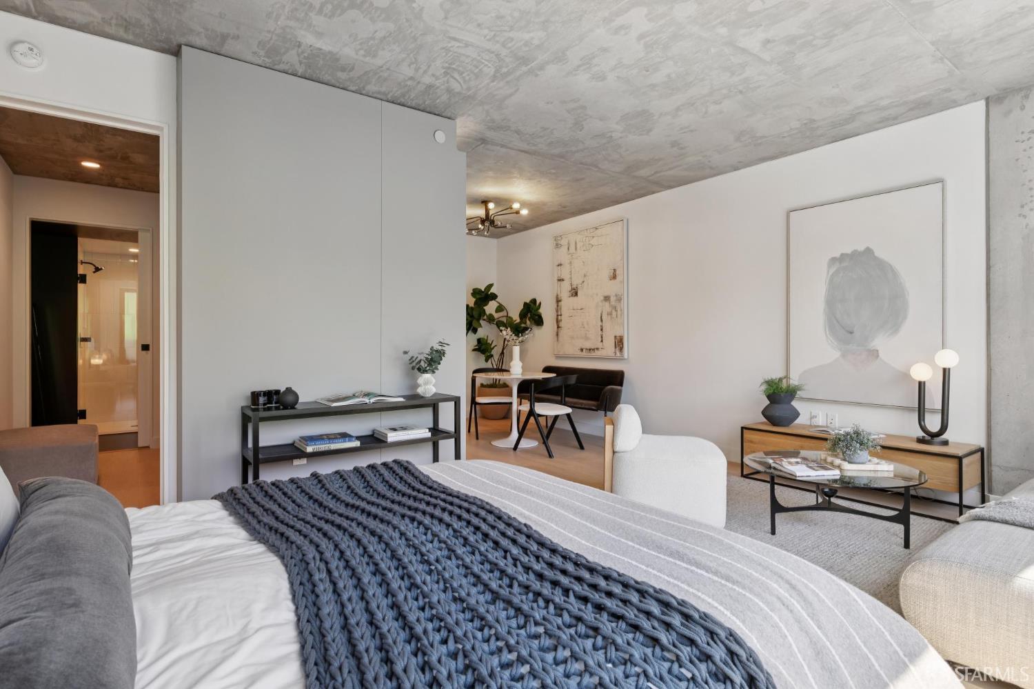 960 Market Street 619 — photo