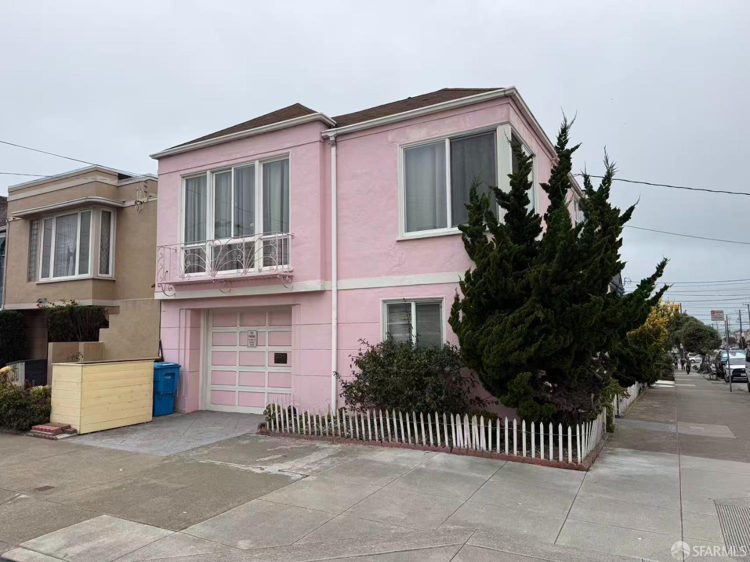 3501 Lawton Street — photo
