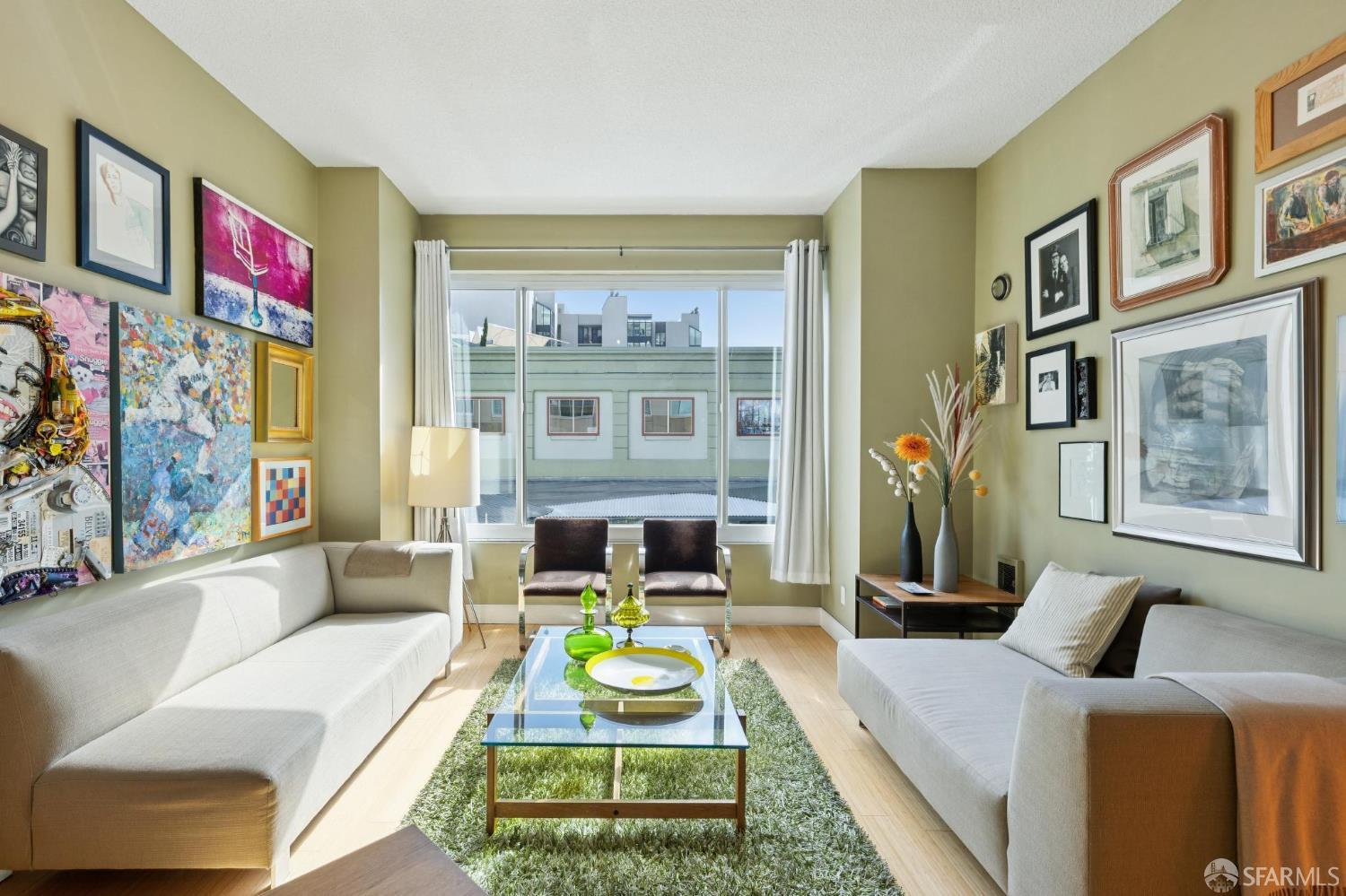 220 Lombard Street 222 — photo