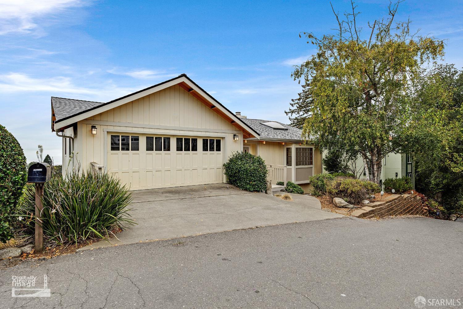 6631 Glen Oaks Way — photo