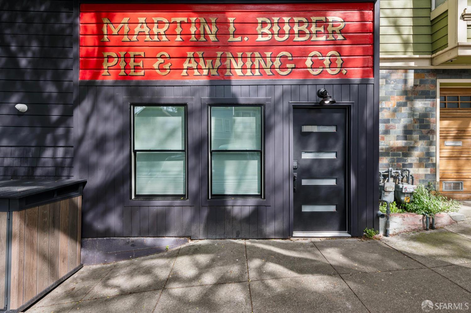 3213 Folsom Street — photo