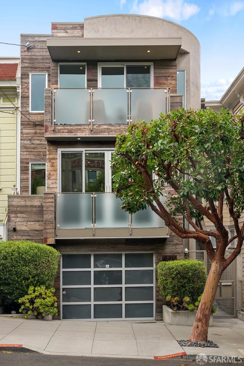 322 Duncan Street — photo