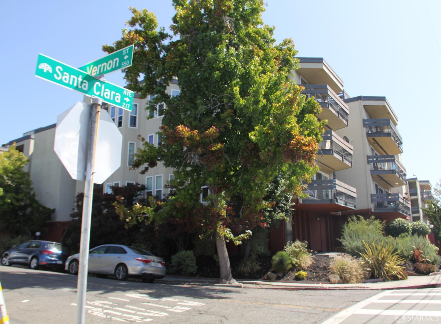 500 Vernon Street 116 — photo