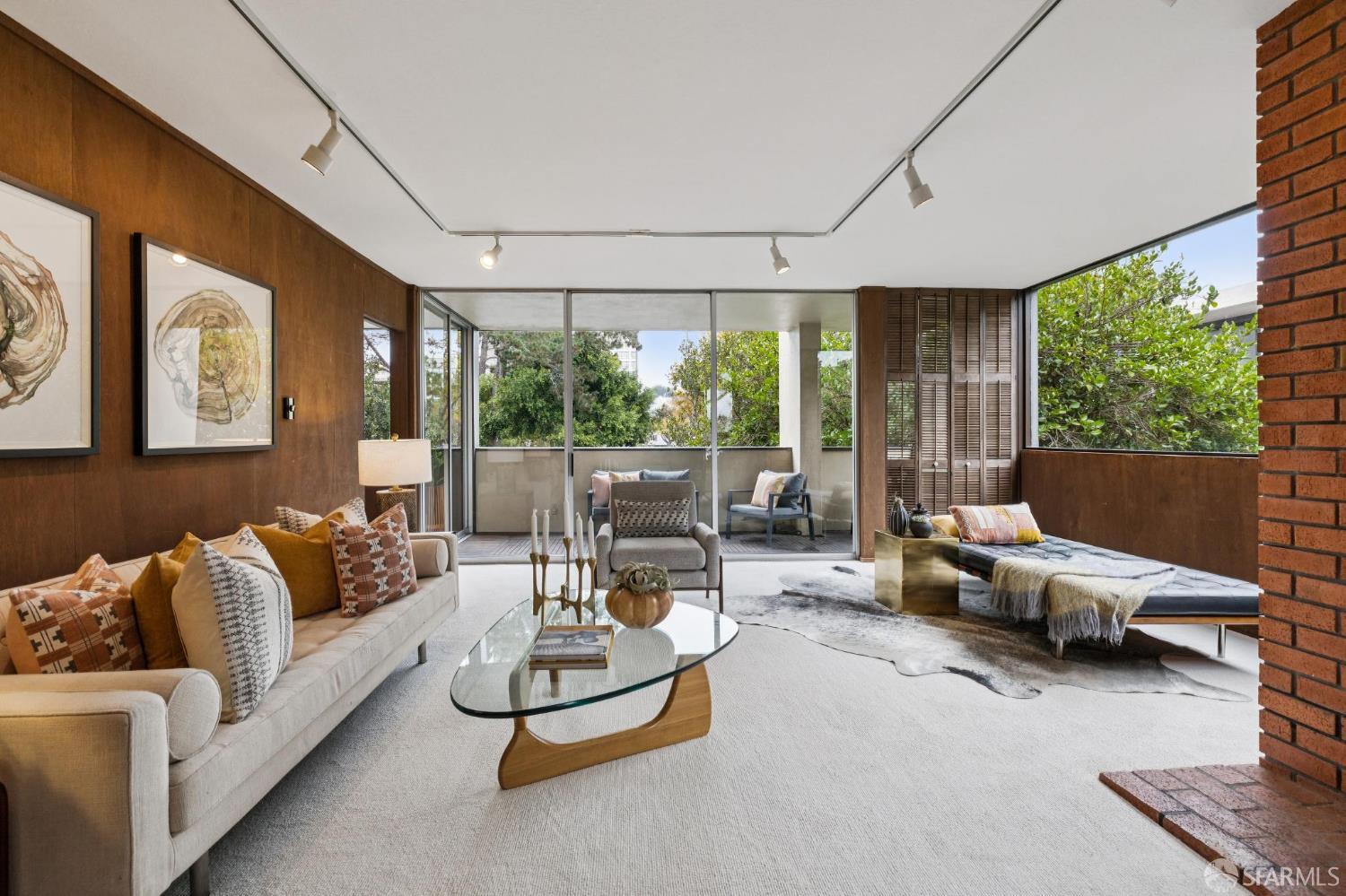 45 Cleary Court 8 — photo