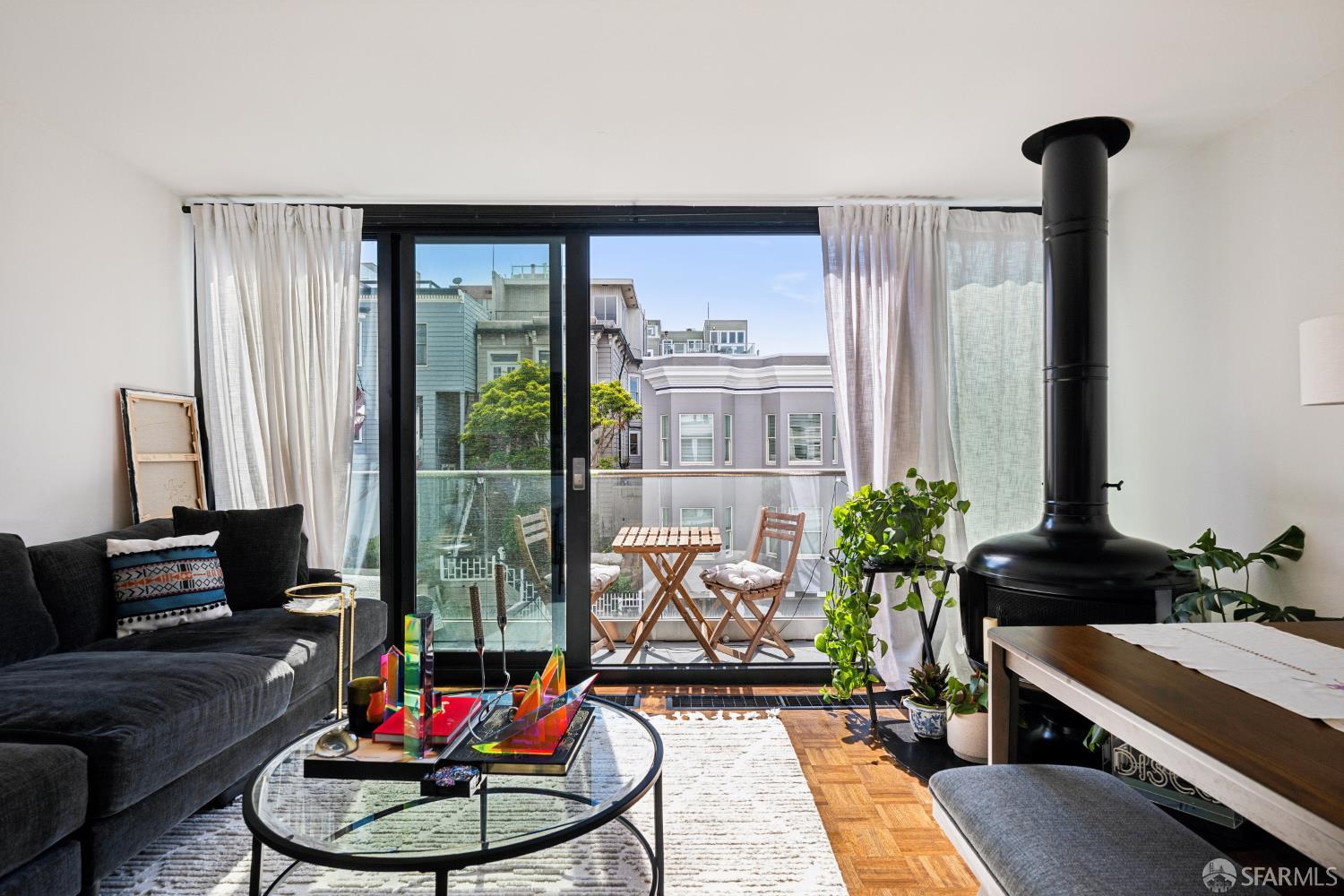 454 Lombard Street #9 — photo