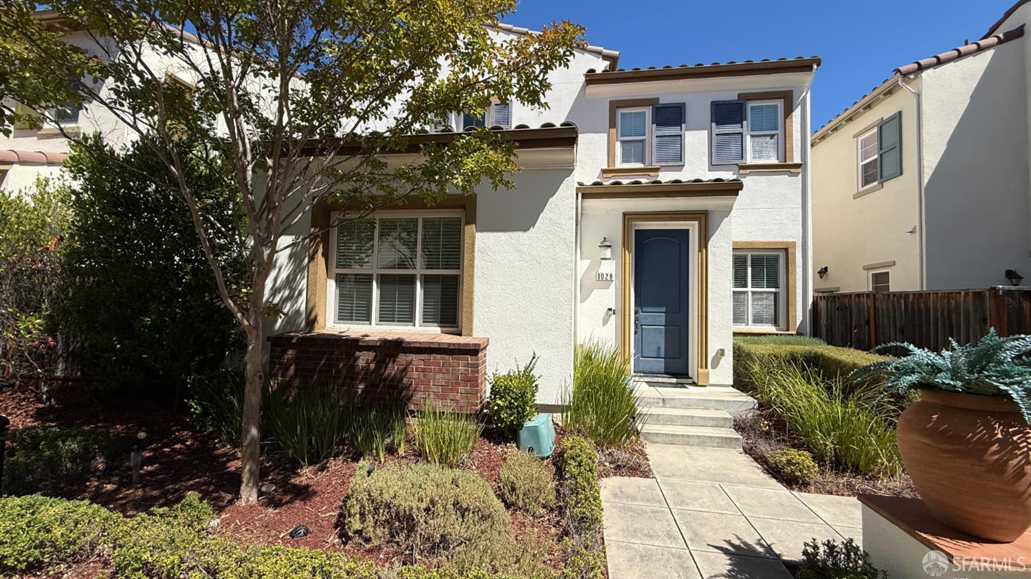 1028 Applewood Drive — photo