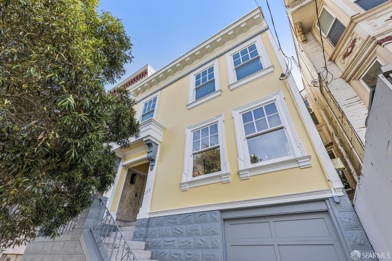 265 Carl Street — photo