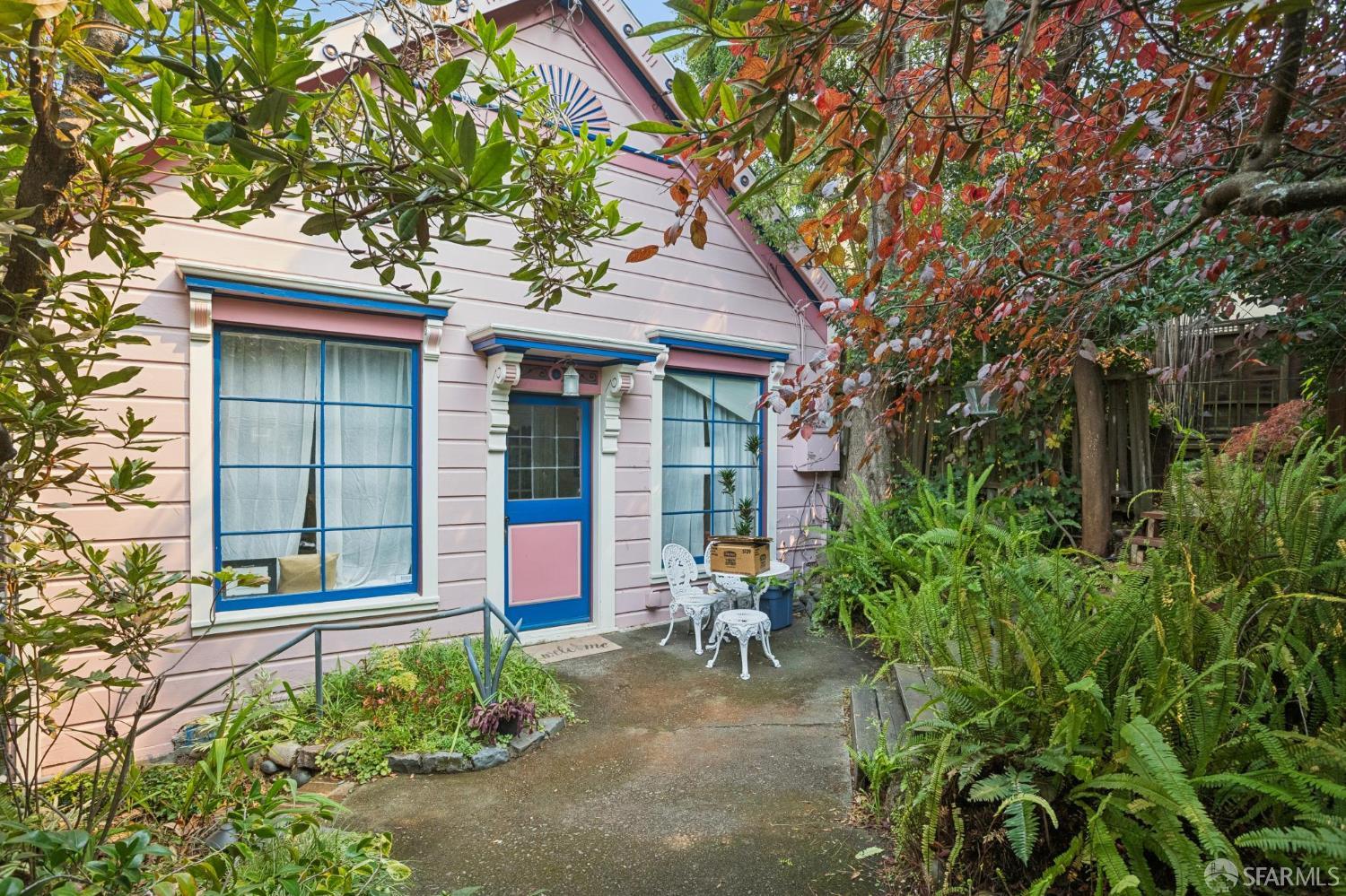 2540 Leavenworth Street — photo