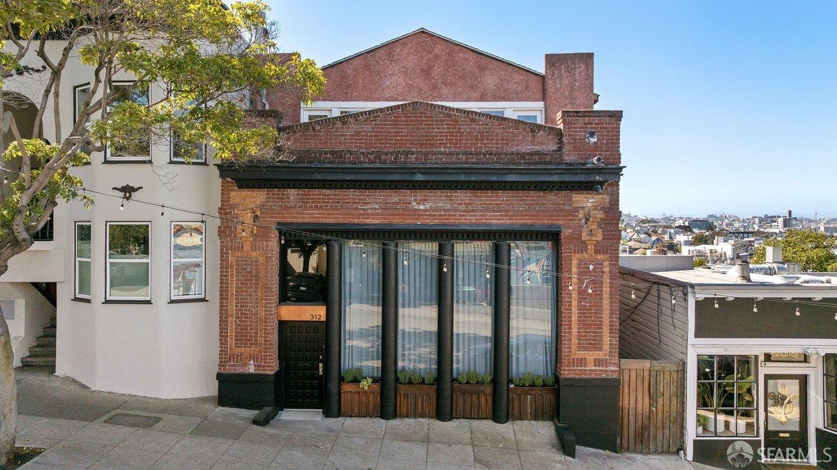 312 Connecticut Street — photo
