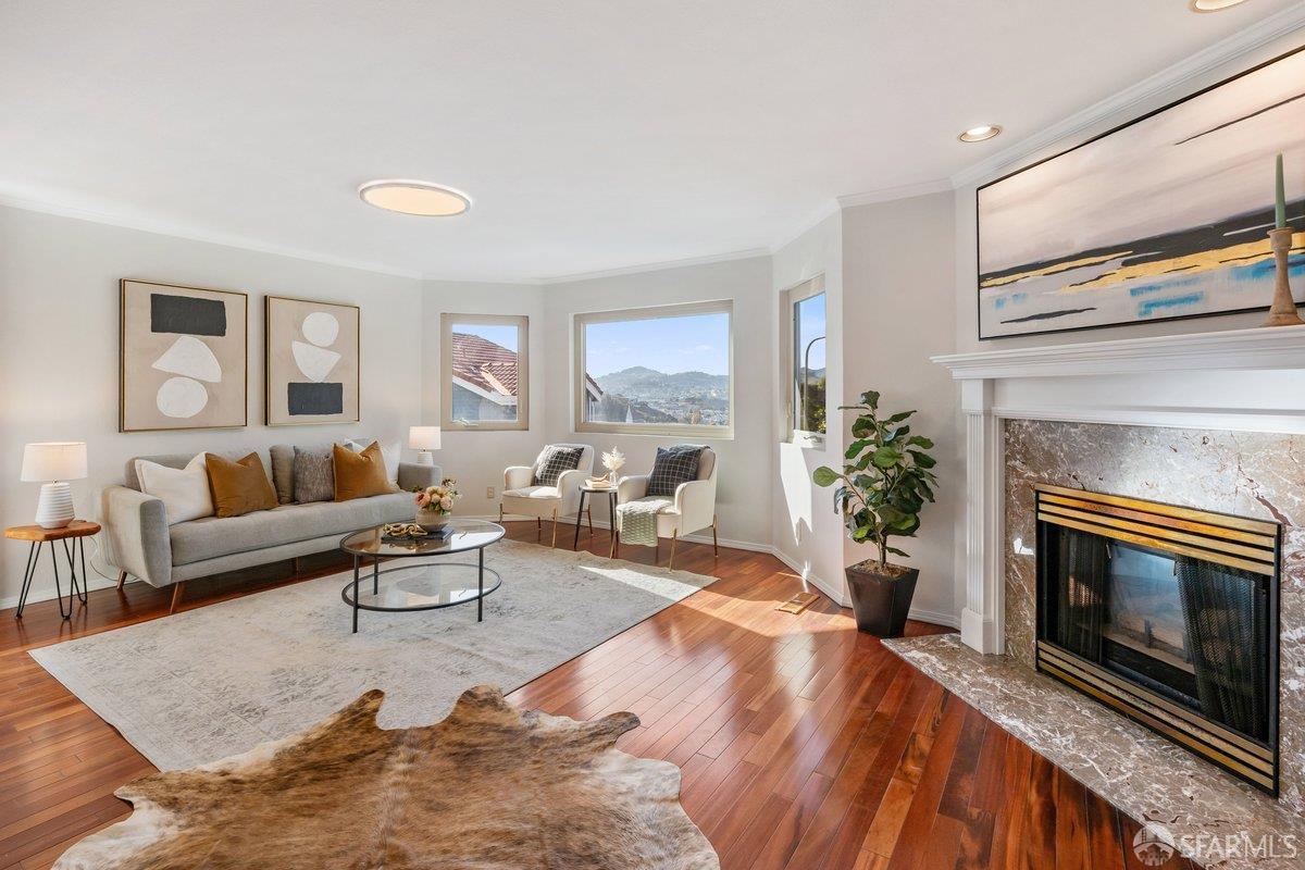 6 Lindsay Circle — photo