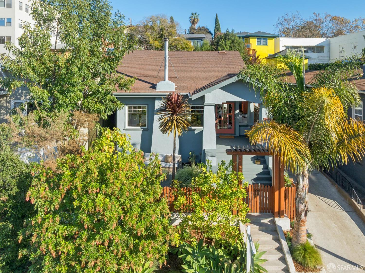 5304 Bryant Avenue — photo