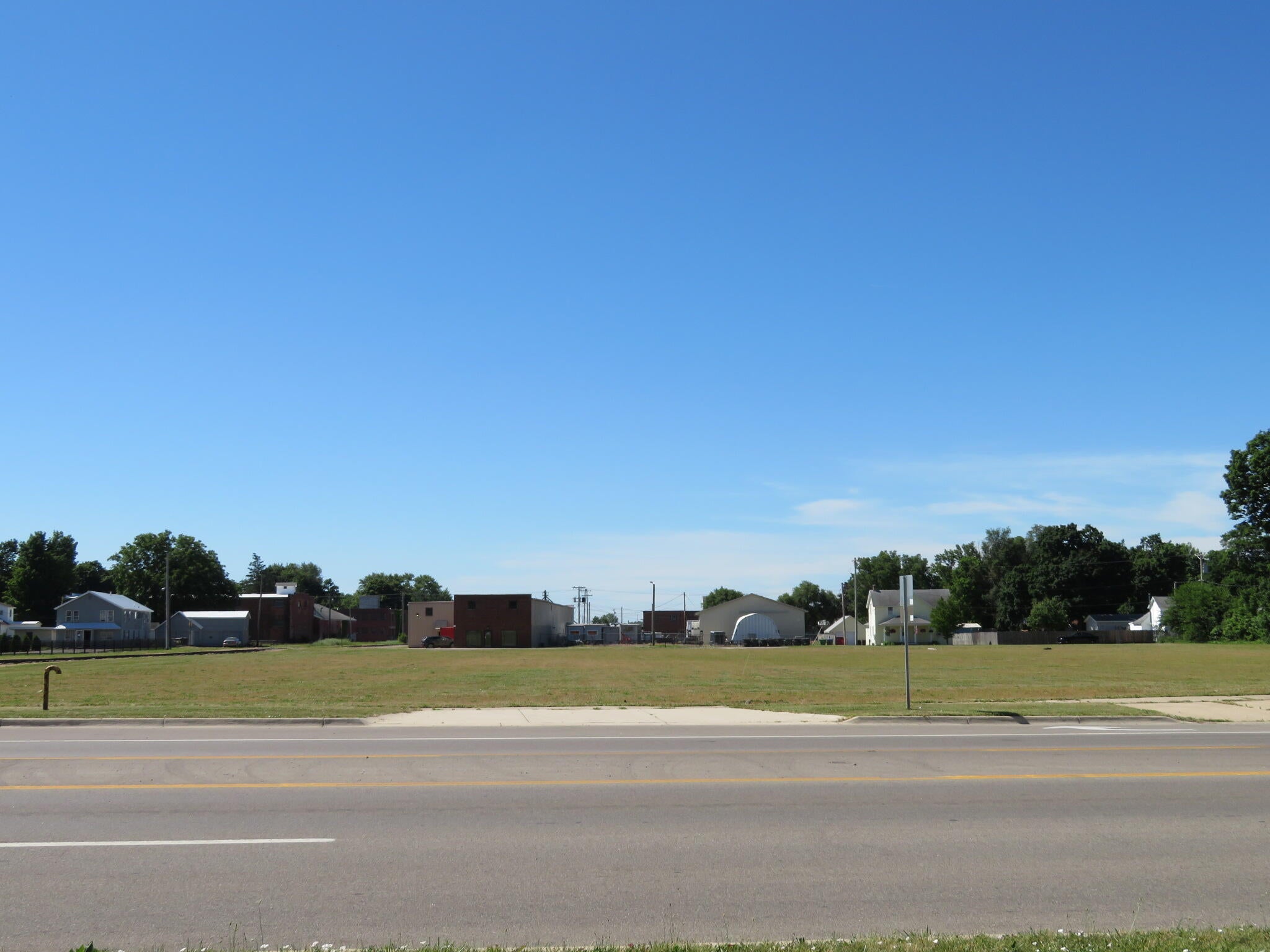 410 W Chicago Road — photo