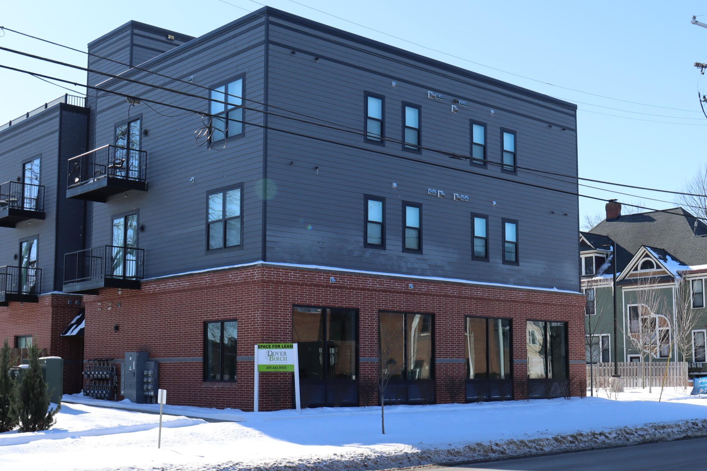 615 W Kalamazoo Avenue — photo