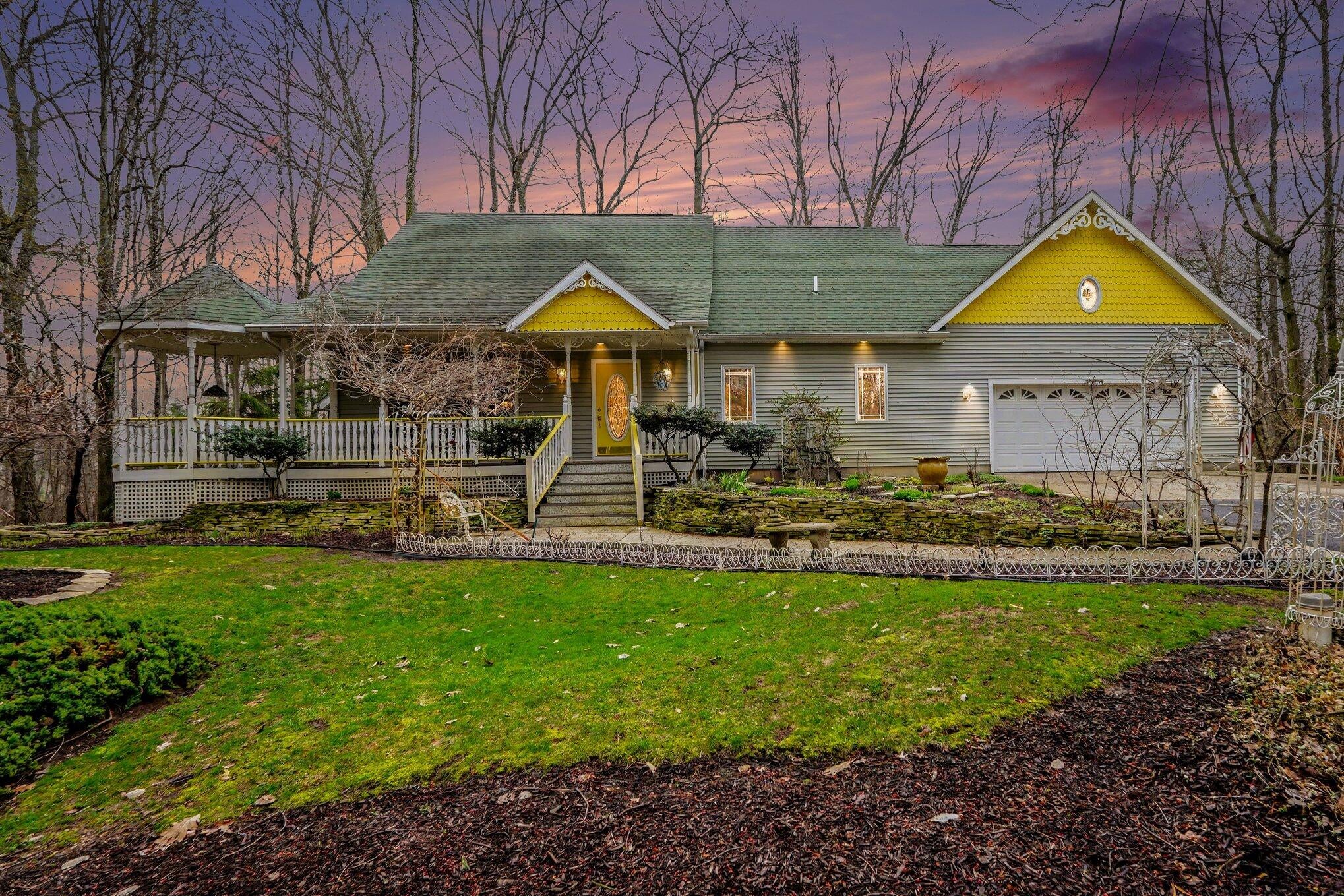 13240 Olin Woods Drive — photo