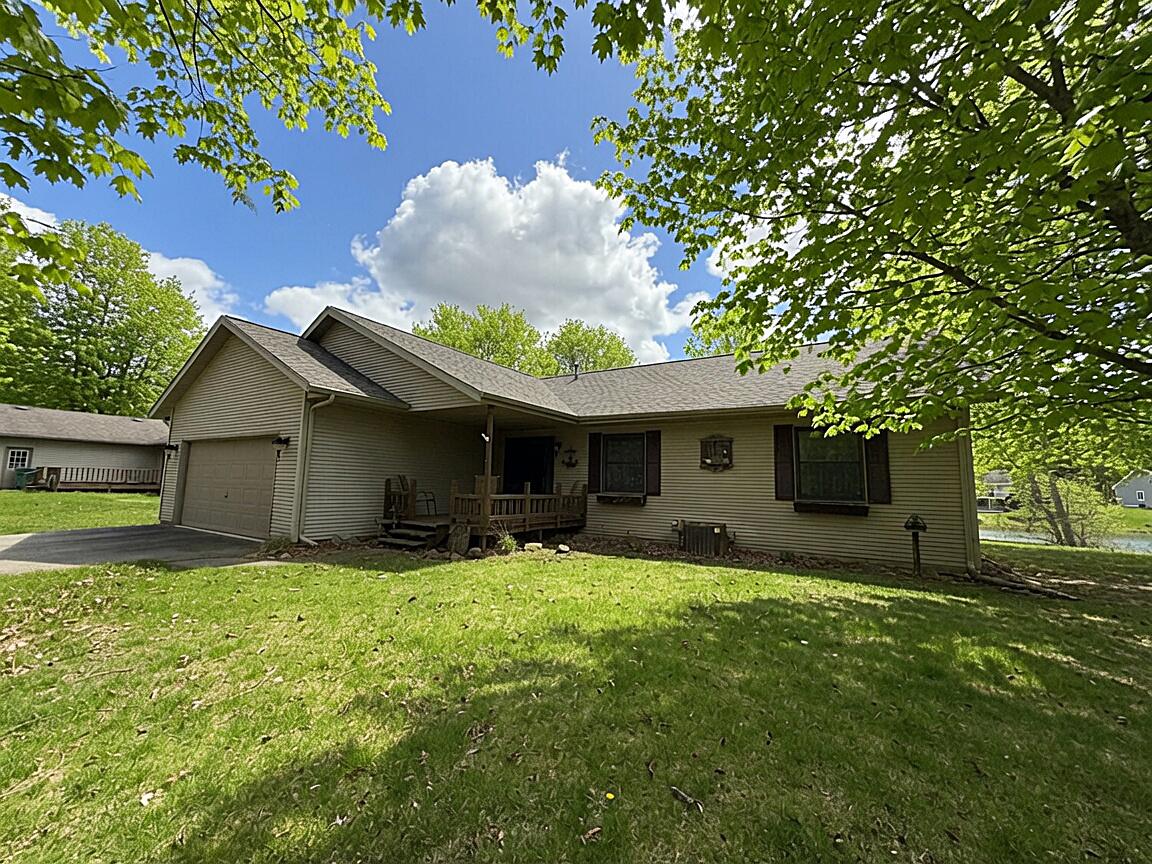 8917 Longview Drive — photo
