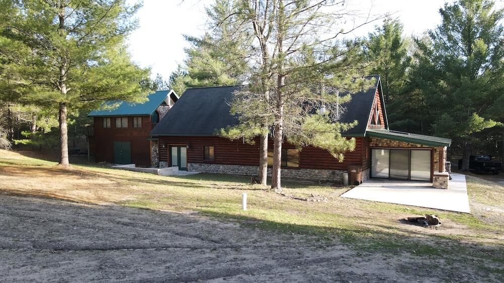 7584 Railroad Grade — photo