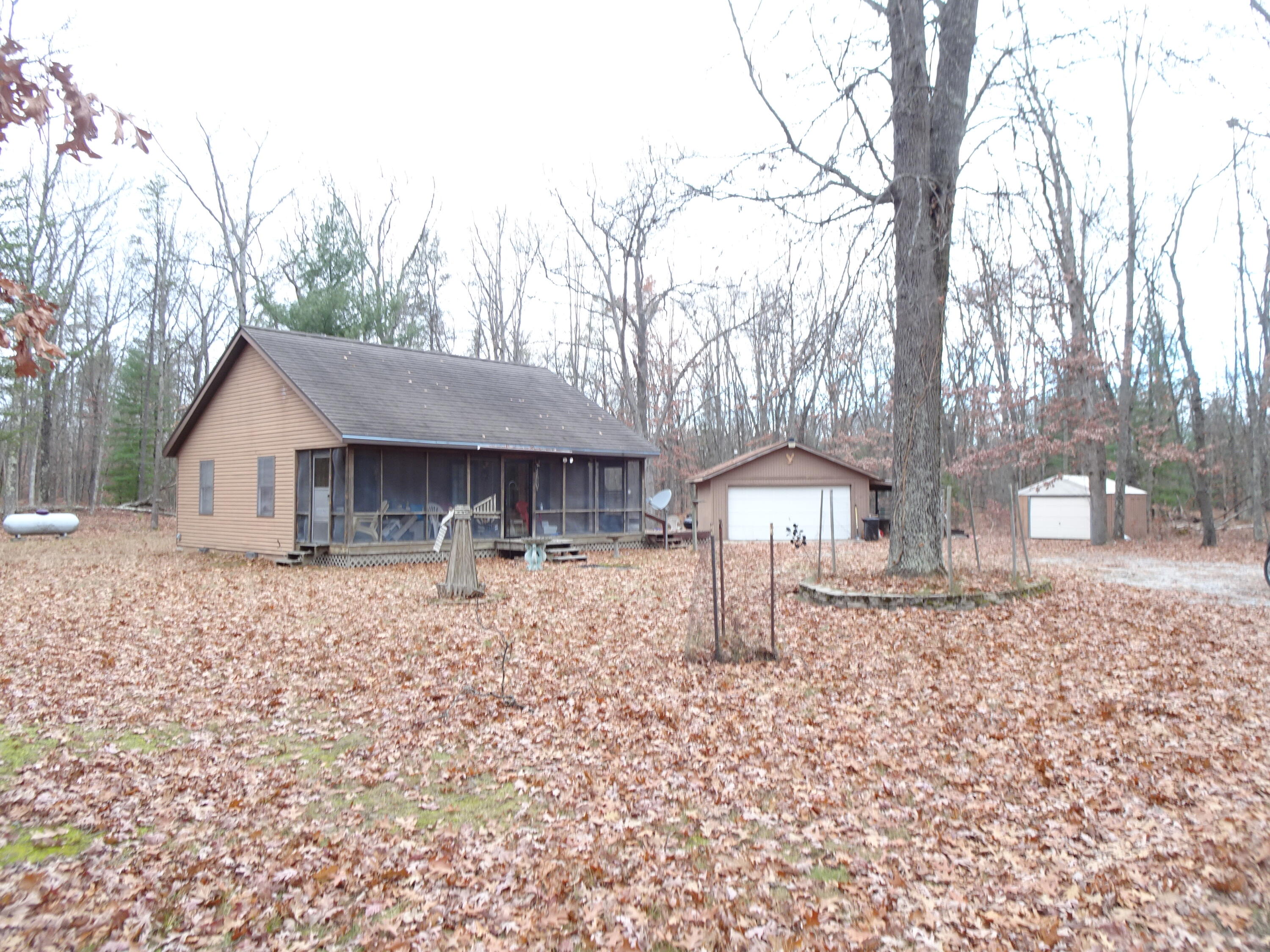 1035 Udell Hills Fire Tower Road — photo